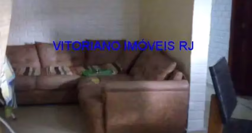 CASA DOIS QUARTOS Á VENDA MARECHAL HERMES!