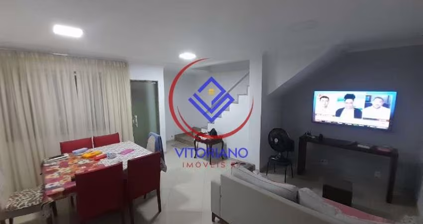 CASA TRIPLEX DOIS QUARTOS Á VENDA EM MARECHAL HERMES!
