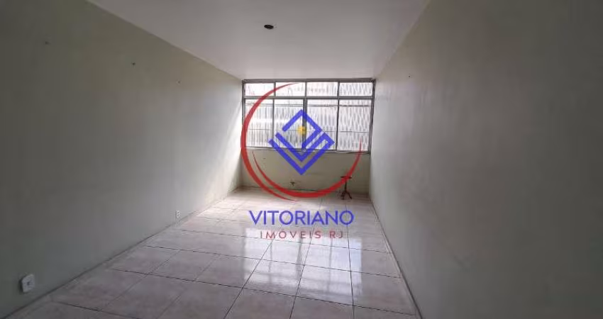 APARTAMENTO TRÊS QUARTOS Á VENDA EM MARECHAL HERMES!