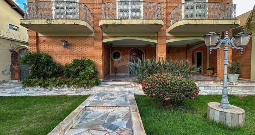 Casa Sobrado á Venda na Ribeirania - 4 dormitórios ( 2 suíte)  - 475m²   em Ribeirão Preto