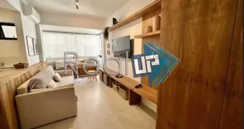 Flat com 1 quarto à venda na Rua Dias Ferreira, Leblon, Rio de Janeiro