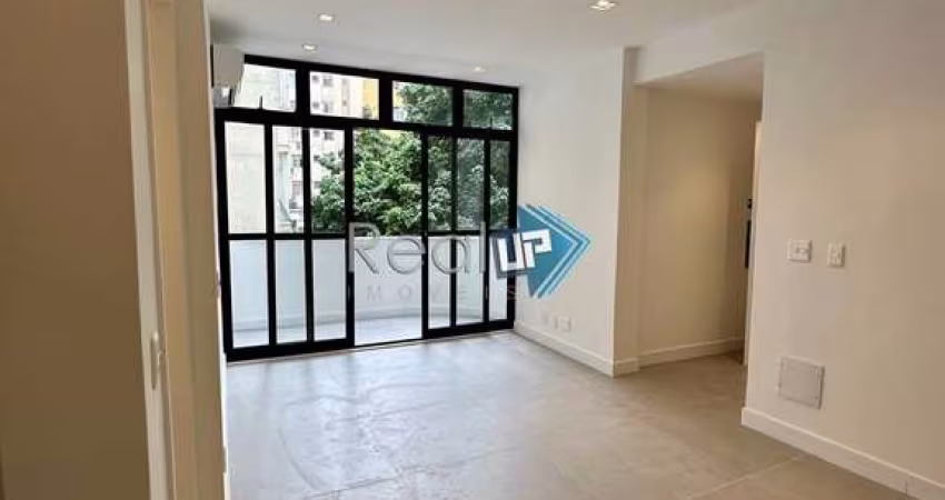Apartamento com 2 quartos à venda na Avenida Nossa Senhora de Copacabana, Copacabana, Rio de Janeiro