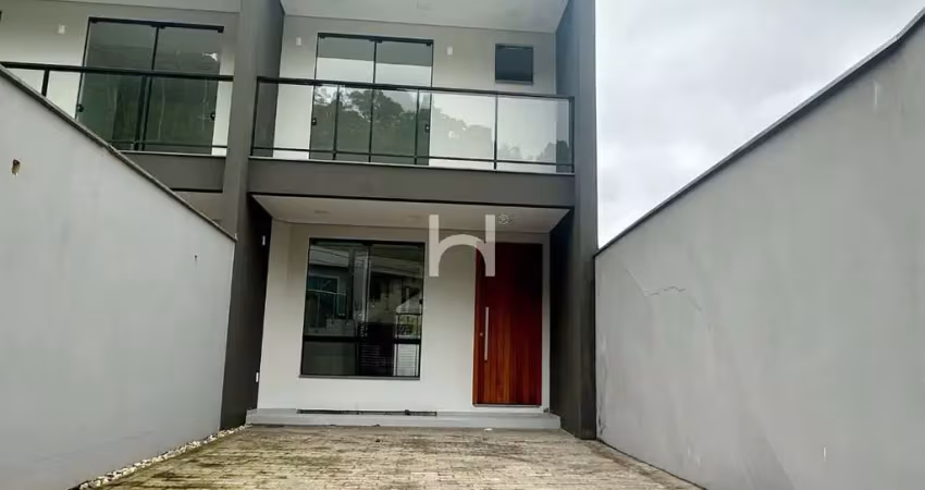 Casa com 3 quartos à venda na Rua Waltraud Puschel, 222, Jardim Sofia, Joinville