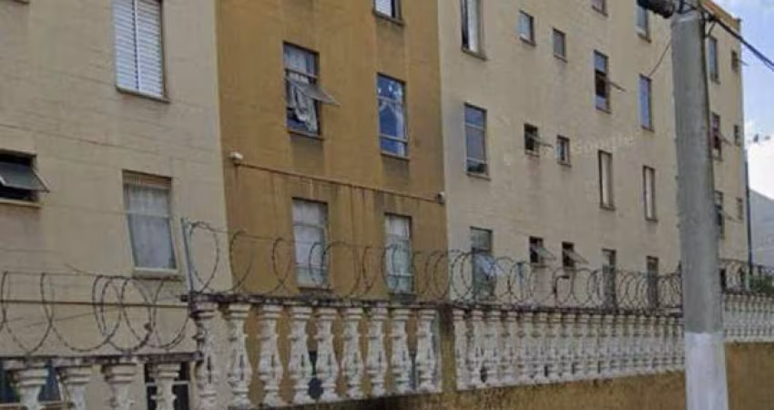 Apartamento com 2 dormitórios à venda, 46 m² por R$ 135.000,00 - Conjunto Habitacional Juscelino Kubitschek - São Paulo/SP