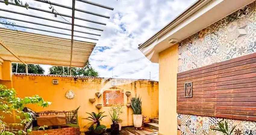 Casa 3 quartos à venda no Bairro Icaray