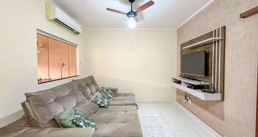 Casa com churrasqueira à venda no bairro Novo Umuarama