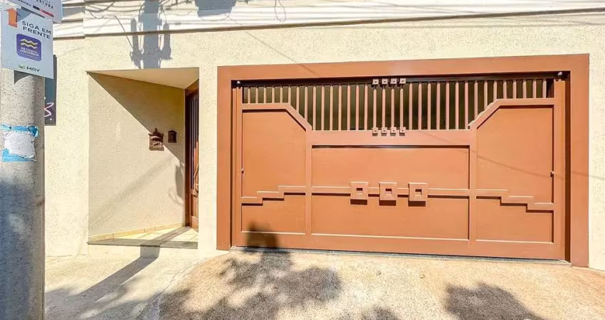 Casa com 03 quartos à venda no bairro Vila Aeronáutica