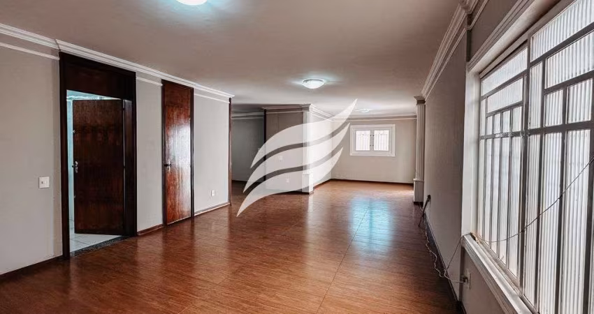 Casa 5 quartos à venda no Bairro Vila Mendonça