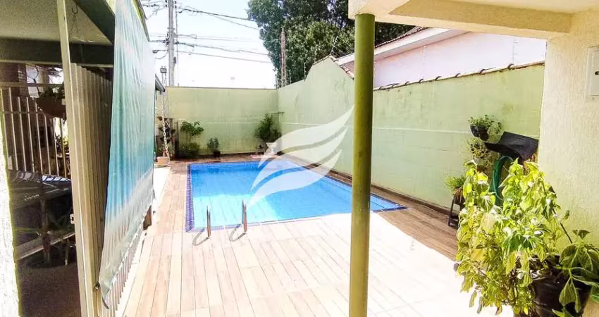 Casa com piscina e 03 quartos à venda no bairro amizade