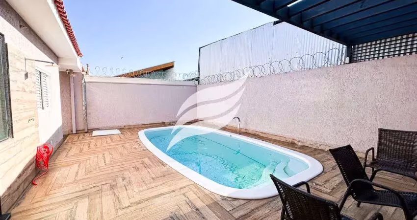 Casa com 03 quartos e piscina à venda no bairro concórdia