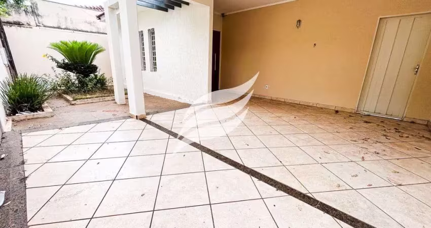 Casa com 3 quartos à venda na Rua Luiza de Marilac, 12, Ipanema, Araçatuba
