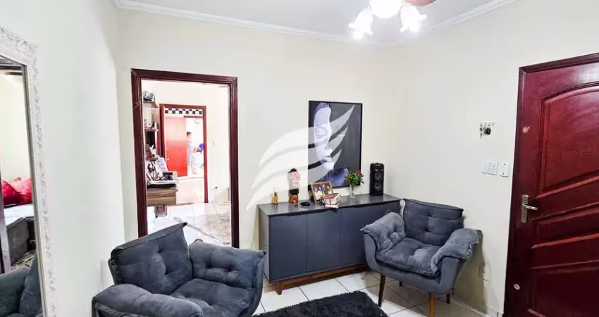 Casa com 03 quartos à venda próximo a praça do paraíso em araçatuba