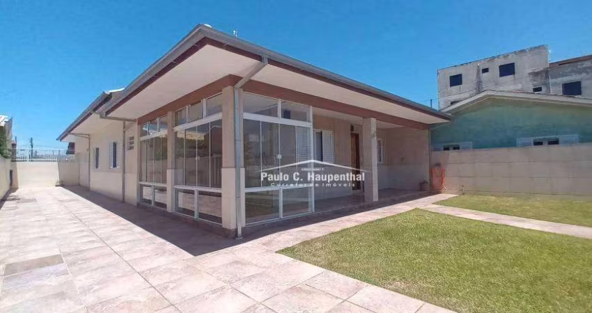 Casa com 3 dormitórios à venda, 198 m² por R$ 899.000,00 - Centro - Balneário Arroio do Silva/SC