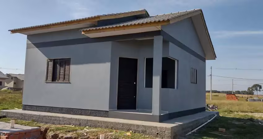 Casa para assumir financiamento 01 dormitório 01 banheiro sala e cozinha integradas  terreno 300 m²