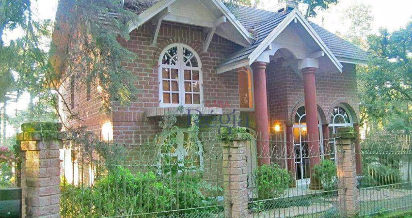 Linda residência na famosa Vila Suzana em Canela, bairro central - Serra Gaúcha RS.