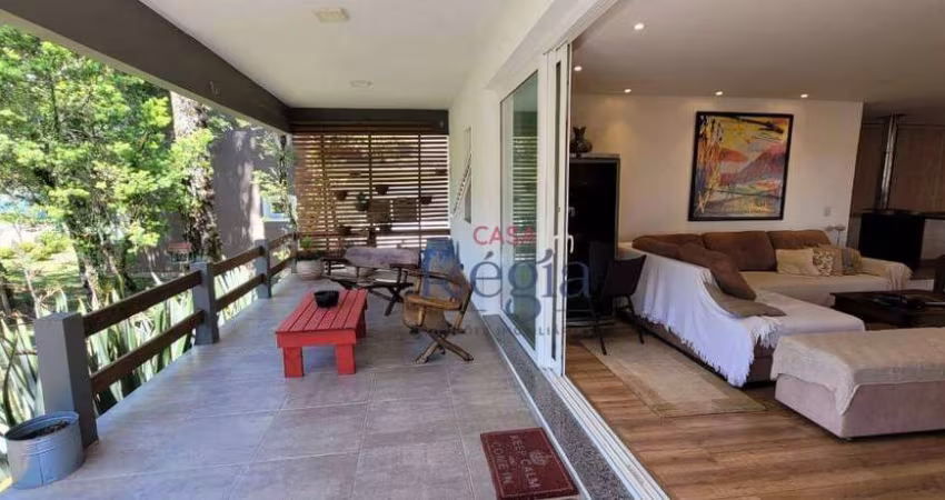 Casa à venda no Condomínio Altos Pinheiros em Canela/RS!