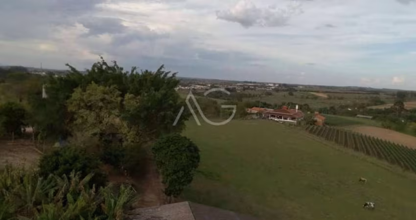 Sítio para Venda em Elias Fausto, Bairro Olaria, 2 dormitórios, 1 banheiro