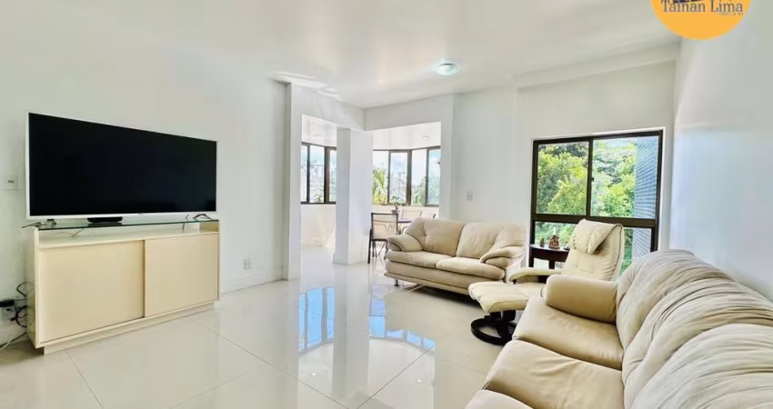 Apartamento Padrão no rio vermelho, na rua Barro Vermelho, 3/4 sendo 1 suíte, com armários, 2 vagas cobertas