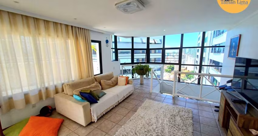 Cobertura Duplex na Pituba, com 270m², com 4/4 sendo 3 suites, reformada que aceita permuta como parte do pagamento.