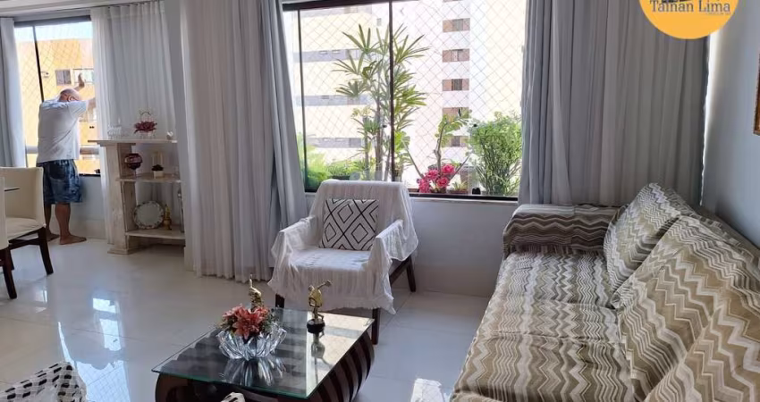 Apartamento Alto Padrão na Pituba, com 4 quartos, reformado, em área bem localizada.