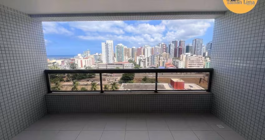 Apartamento Padrão no costa azul, proximo a praça, vista mar, com 3 dormitórios, vista mar.