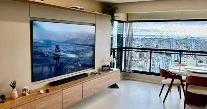 Apartamento Alto Padrão na Villa Laura, com 3 suites, finamente decorado, porteira fechada, com 97m²