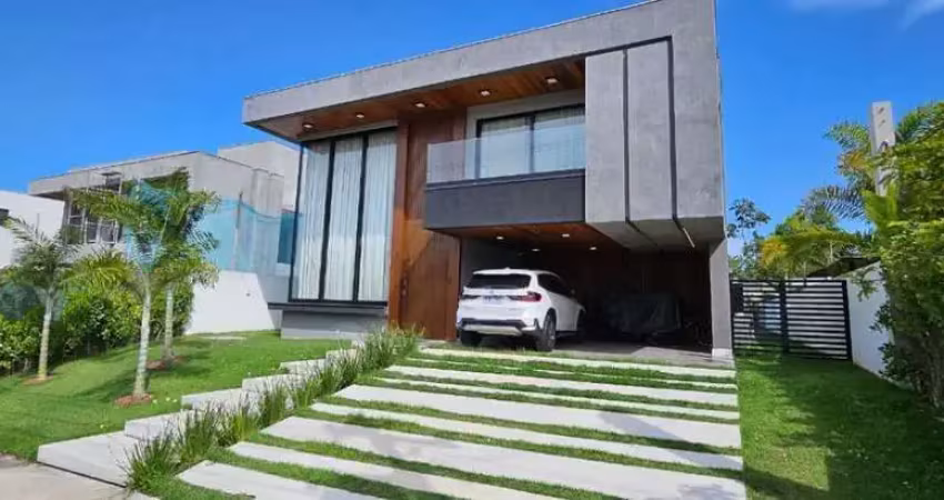 Casa alto padrão no alphaville litoral norte, com 4 suites, reformada, com 4 vagas