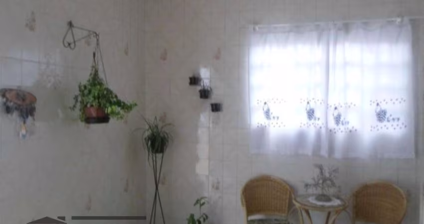 Casa com 2 quartos à venda na Padre Clemente Segura, 509, Limoeiro, São Paulo