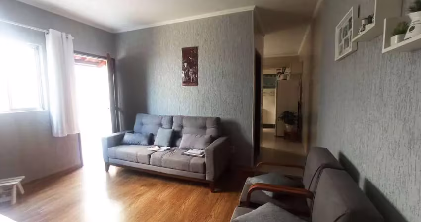 Imovel recém reformado com 2 casas, quintal e 2 vagas de garagem à venda por r$ 680.000 - ermelino matarazzo - são paulo/sp