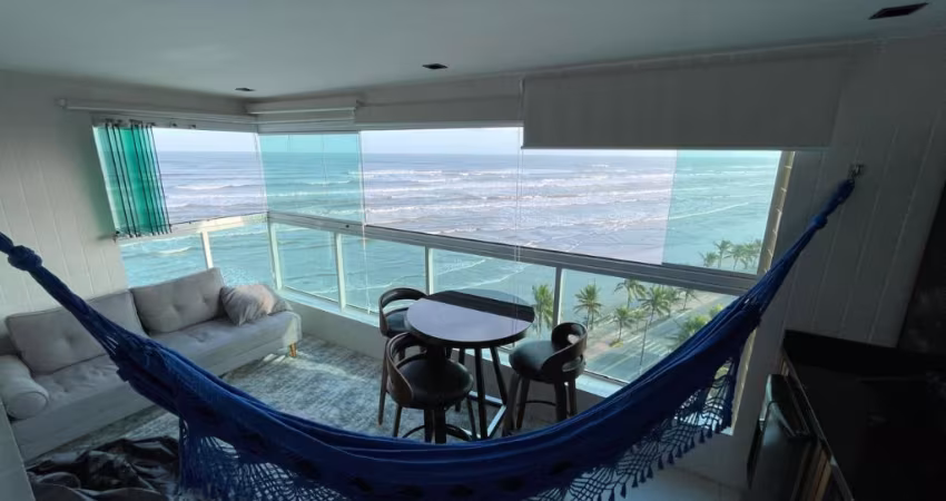APARTAMENTO COM VISTA ÚNICA