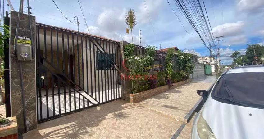 Casa com 3 quartos à venda na Rua Creuza Roque, Manuel Sátiro, Fortaleza