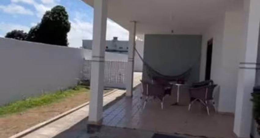 Casa para Venda em João Pessoa, Altiplano Cabo Branco, 3 dormitórios, 1 suíte, 2 banheiros, 2 vagas