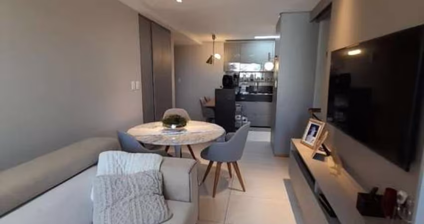 Apartamento Mobiliado para Venda em João Pessoa, Cabo Branco, 2 dormitórios, 1 suíte, 1 banheiro, 1 vaga