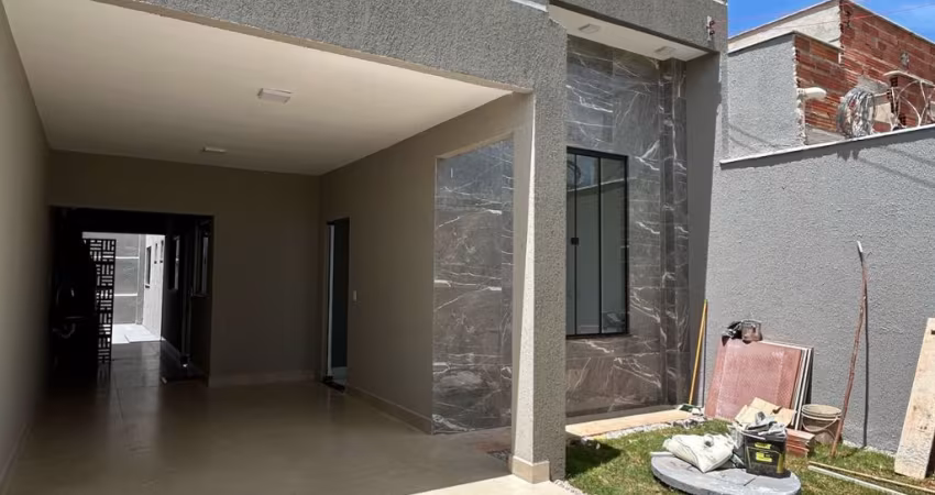 Linda casa no setor triunfo!!