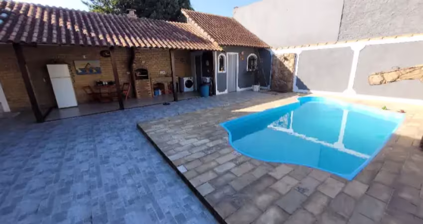 Excelente casa com 3 casa próximo ao park shopping!