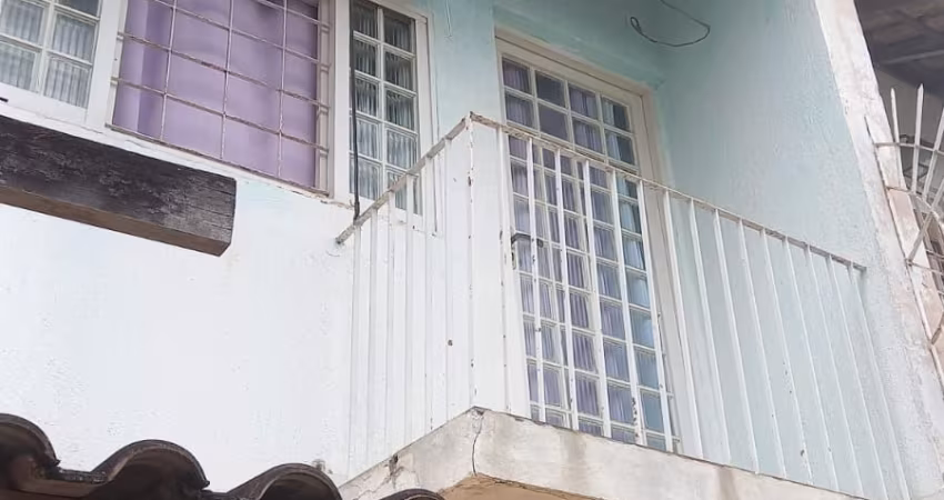 Casa 2 quartos 2 banheiros - bairro Vila nova  - aceita apartamento como parte de pagamento