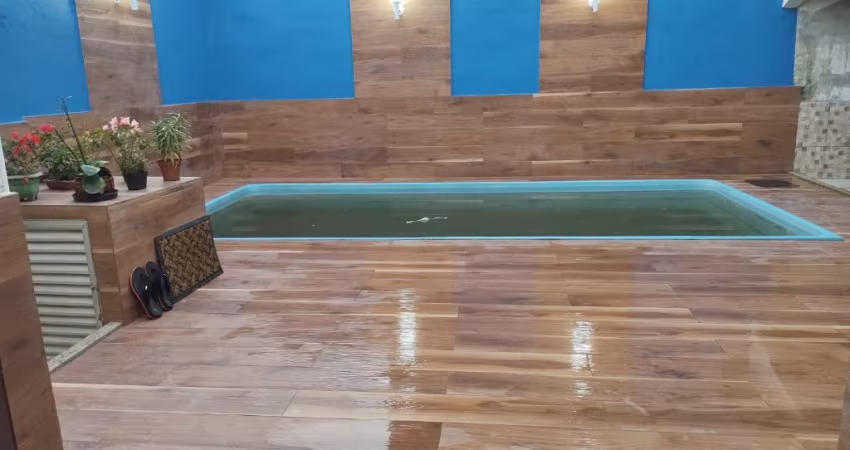 Casa Linear 2 quartos com piscina - bairro inhoaiba  - aceita uma entrada e parcelamento direto com o proprietário