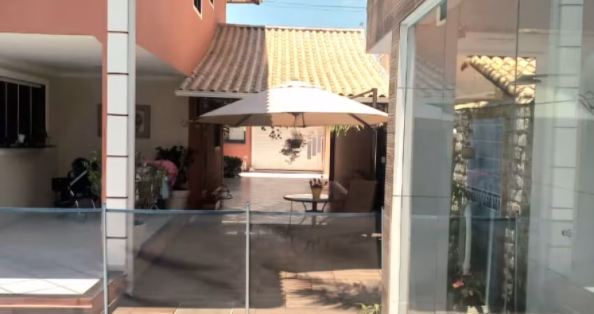 Casa de luxo em Condomínio em Campo Grande RJ