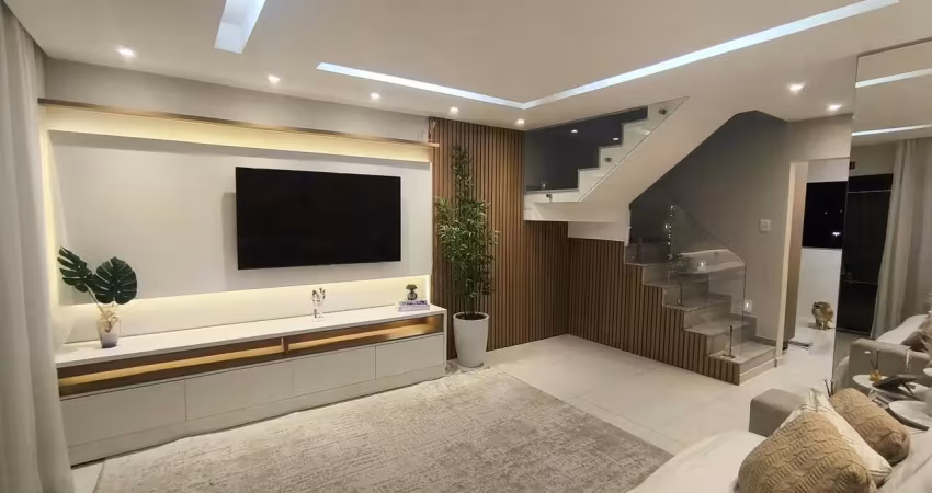 Linda casa com fino acabamento no oiticica – 2 suítes e área gourmet