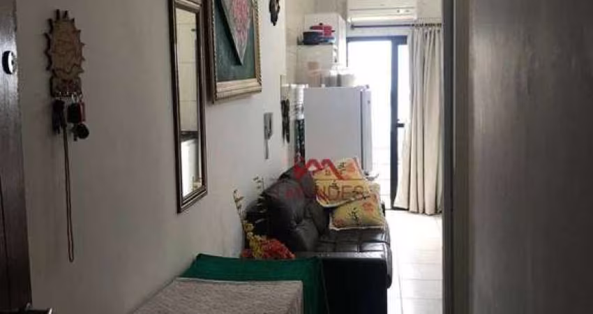 Kitnet com 1 dormitório à venda, 28 m² por R$ 200.000,00 - Vila Assunção - Praia Grande/SP