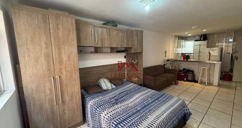 Kitnet com 1 dormitório à venda, 30 m² por R$ 186.000,00 - Aviação - Praia Grande/SP