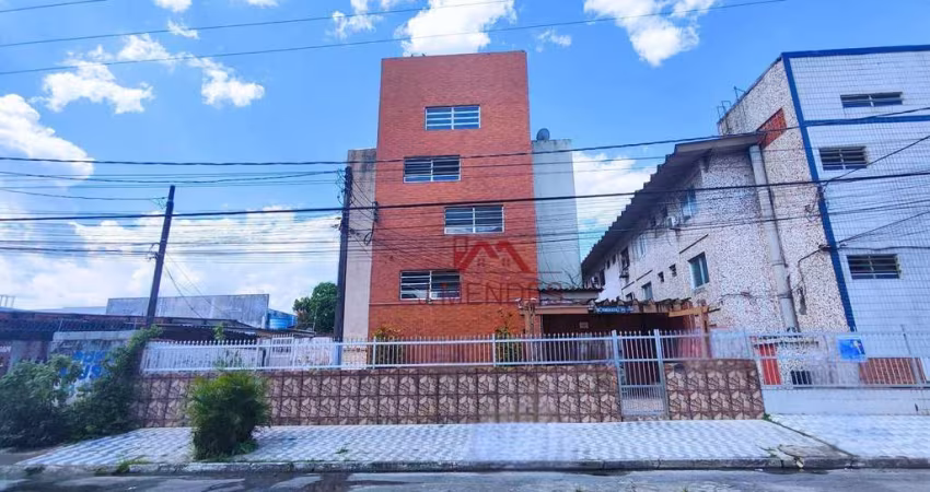 Kitnet com 1 dormitório à venda, 18 m² por R$ 126.500,00 - Vila Assunção - Praia Grande/SP