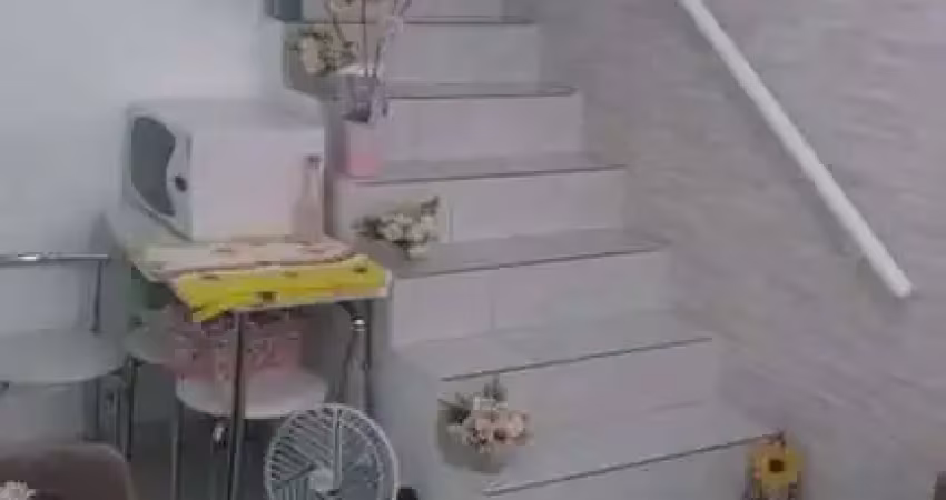 Casa com 2 quartos à venda na Rua Santa Adelaide, Jardim Santa Etelvina, São Paulo
