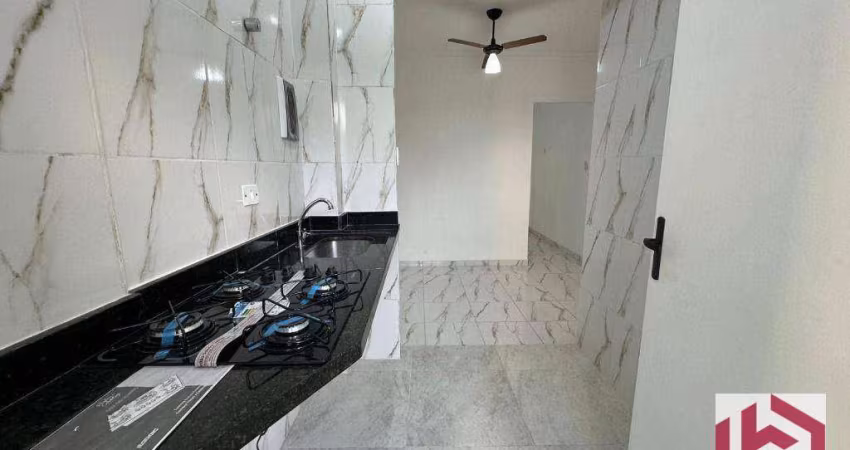 Kitnet com 1 dormitório à venda, 34 m² por R$ 305.000,00 - Ponta da Praia - Santos/SP