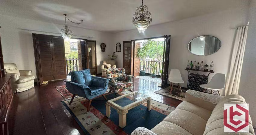 Apartamento com 3 dormitórios à venda, 240 m² por R$ 1.850.000,00 - Pompéia - Santos/SP