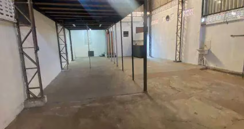 Casa para alugar por r$5.500 + iptu/mês - macuco - santos/sp