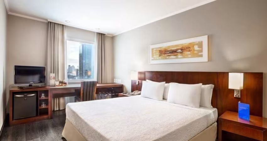 Flat Tryp Nações Unidas disponível para venda com 23m² e 01 vaga de garagem