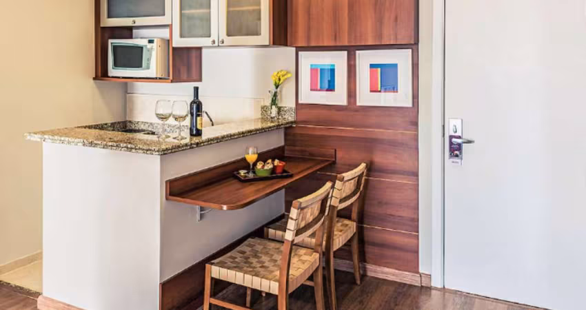 Flat mobiliado  37m² 1 dormitório 1 vaga para locação.