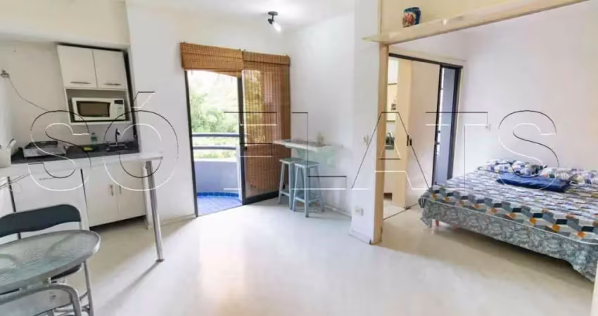 Flat no bairro do morumbi com 30m², 1 dormitório e 1 vaga de garagem disponível para locação.