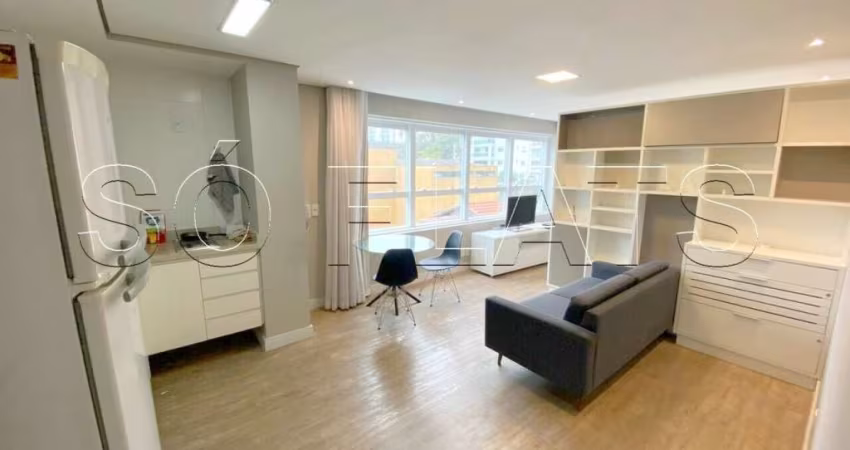 Flat com  45m², 1 dormitório e 1 vaga mobiliado no Brooklin disponível para locação.
